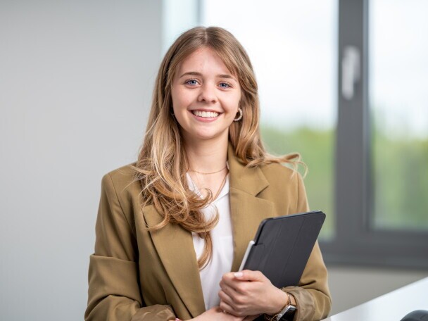 Bachelor of Arts - BWL Marketing Management 2027 (m/w/d), 1. Bild
